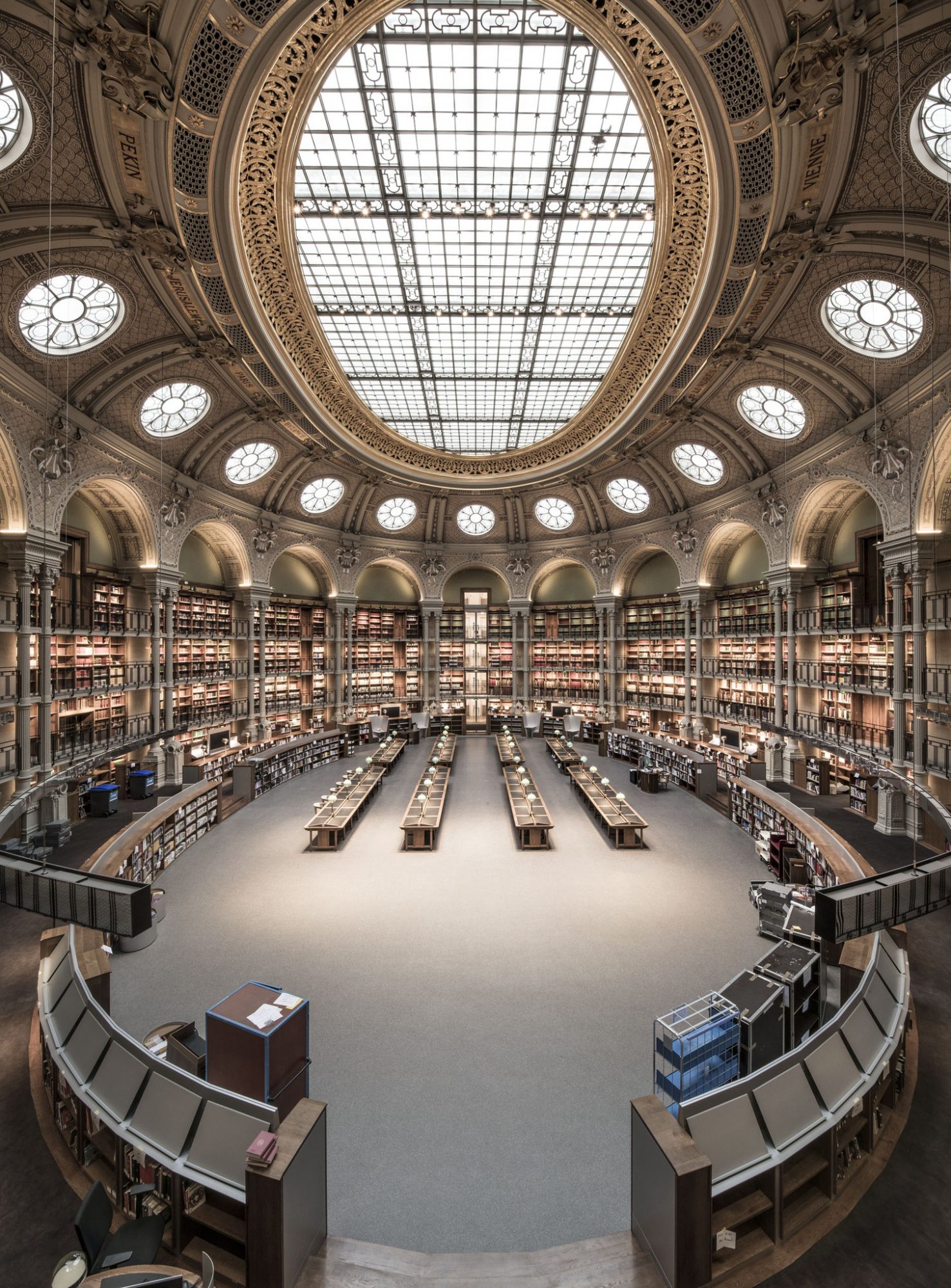 BIBLIOTHEQUE NATIONALE DE FRANCE
